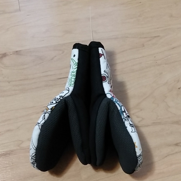 Star Wars Darth Vader Death Star 2 pack kitchen oven mitts - Picture 4 of 6